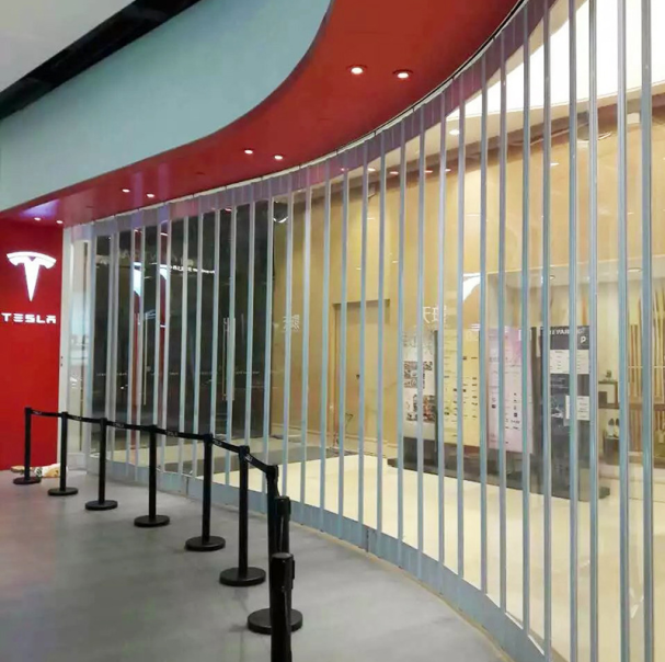 Shopping Mall Shop Aluminum Alloy Arc Transparent PVC Crystal Door Frosted Partition Car Beauty Interior Folding Door