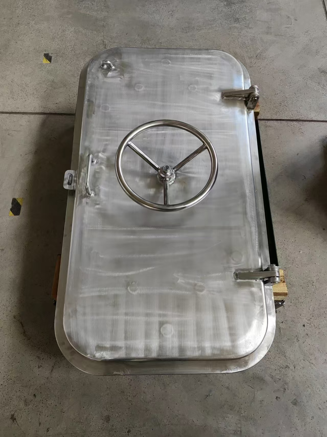 CCS Certified Quick-Action Aluminum Steel Hatch Door Single or Double Weatherproof for Marine Ship Use with Piston Part
