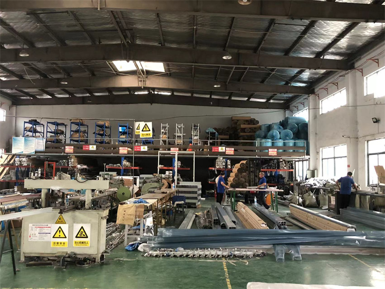 Customized Aluminum Alloy Frame Tempered Glass Automatic Fire Rated Exhaust & Ventilation Electric Roof Skylight Windows
