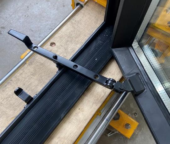 Precision Brass Hinges