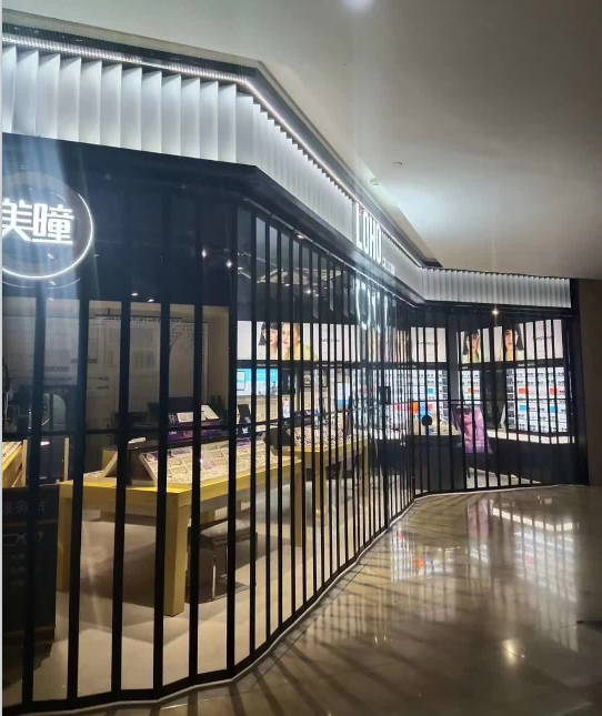 Shopping Mall Shop Aluminum Alloy Arc Transparent PVC Crystal Door Frosted Partition Car Beauty Interior Folding Door