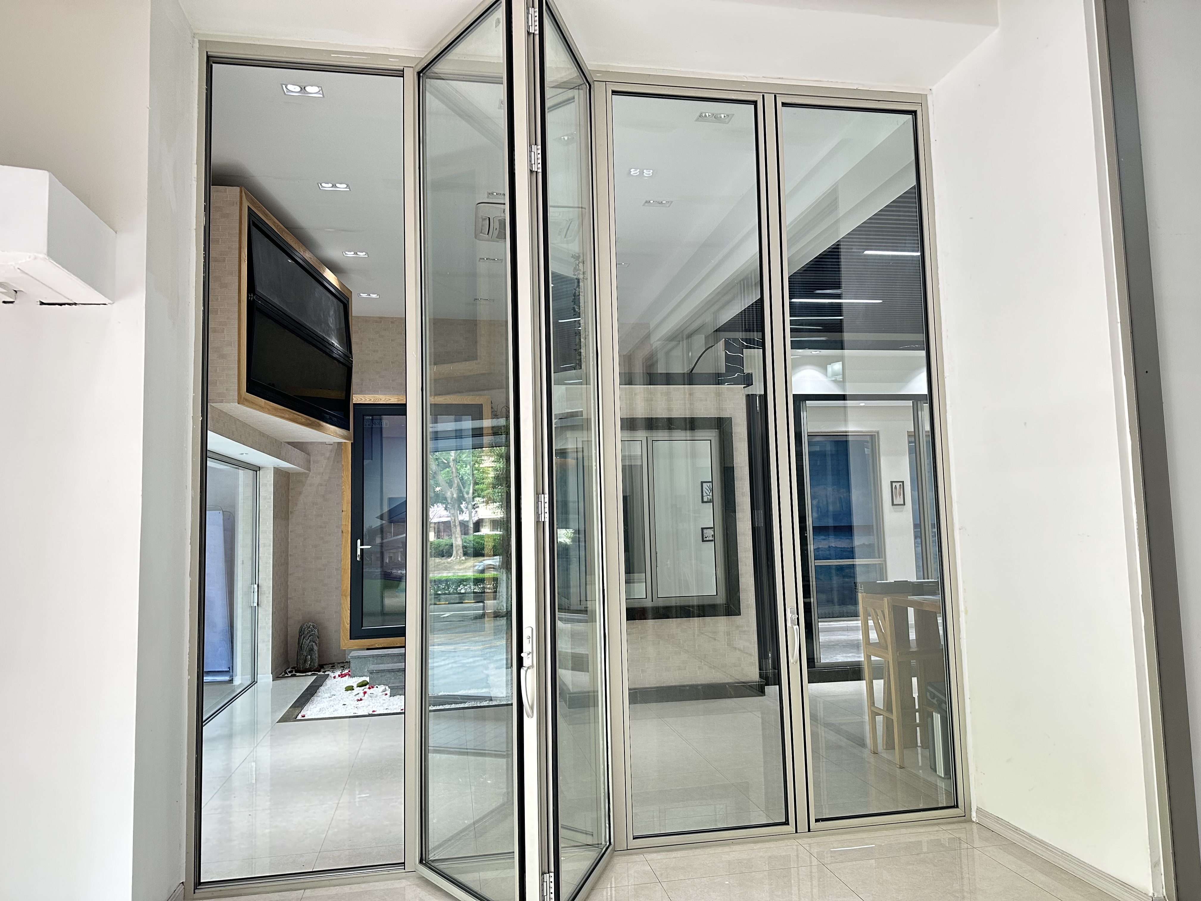 Door Specification Feature 2