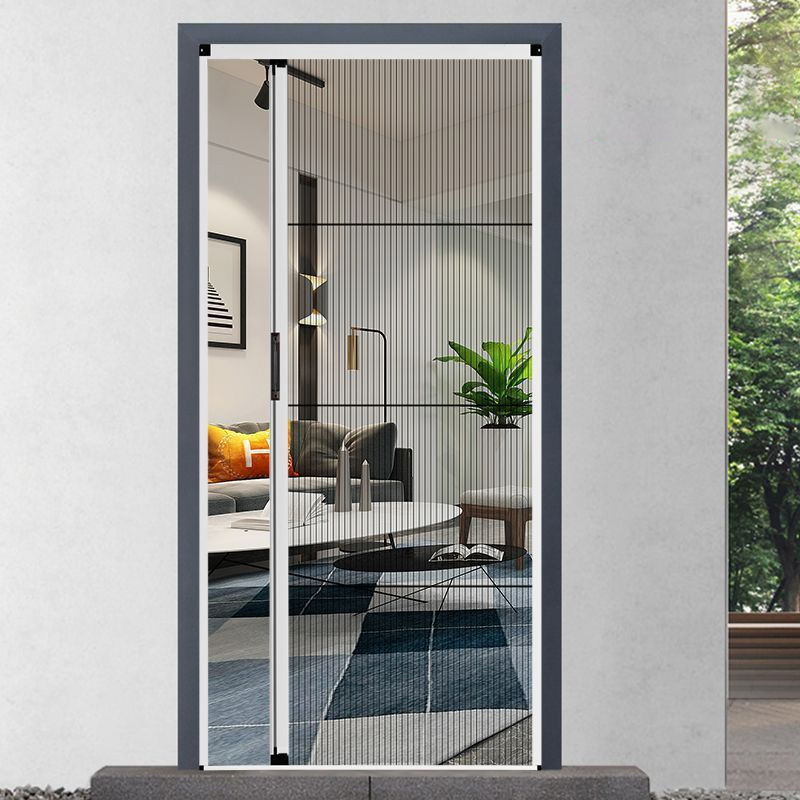Retractable Screen Door Demonstration 9
