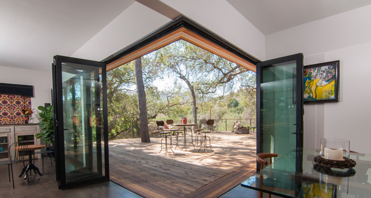 Folding Door Display