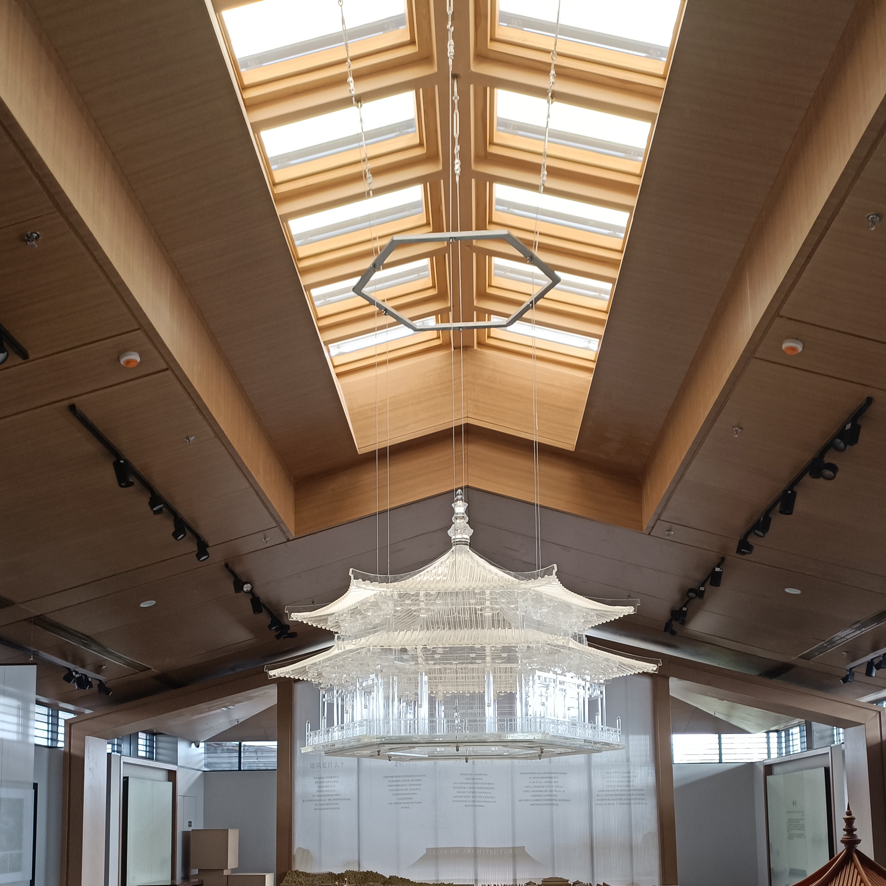 Hot Sale Aluminum Skylight Dormer Windows Electric Skylights Roof Windows Grill Design House Skylight With Blinds
